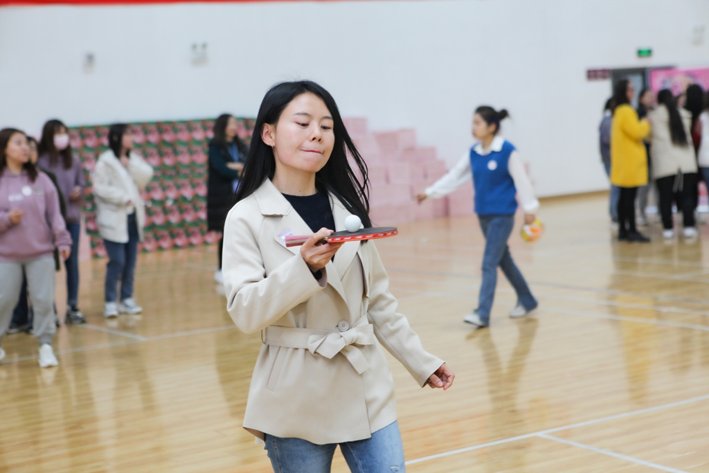Huayi micro power launches women's day in 2021