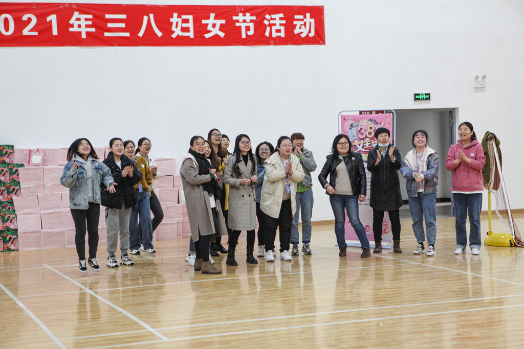 Huayi micro power launches women's day in 2021
